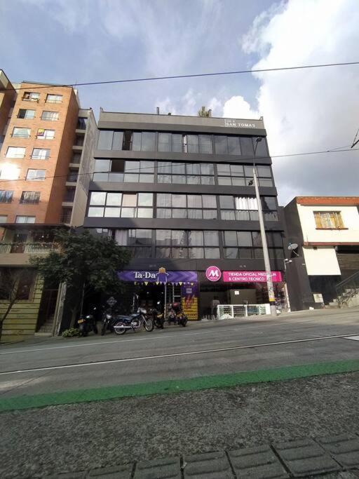 Espacio Comodo Y Central. Medellin Exterior photo